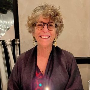 Meet your Posher, Tina